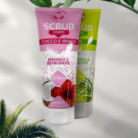 Body scrub with coconut and hibiscus